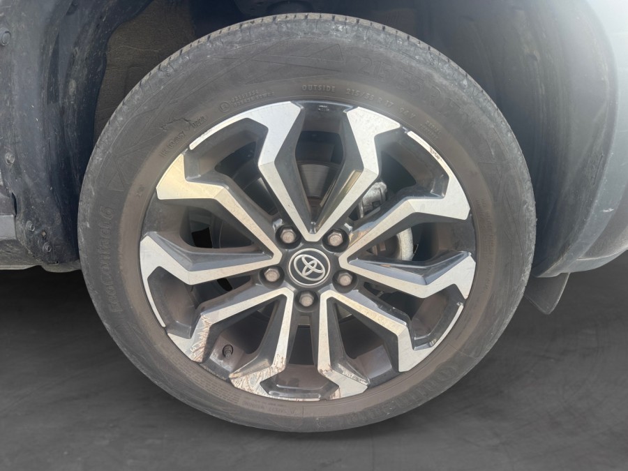 TOYOTA d'occasion YARIS CROSS 116H 2WD de 2023 Andrezieux (42)﻿