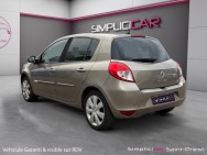 RENAULT d'occasion CLIO EXPRESSION CLIM 1.5DCI 90 de 2011 Lyon St