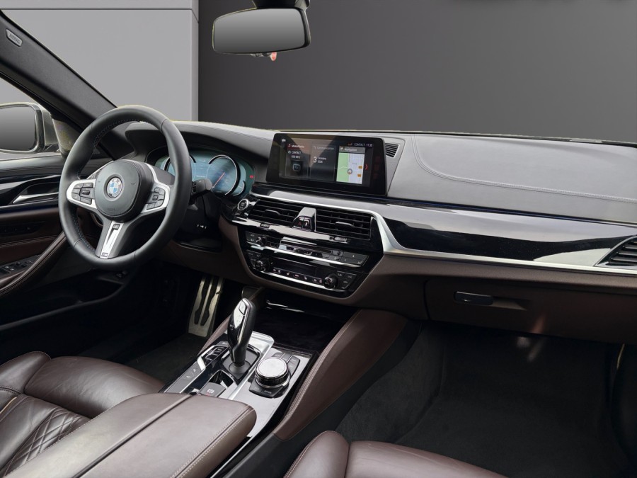 BMW d'occasion SERIE 5 M550iA xDrive 462ch Steptronic de 2017 Saint