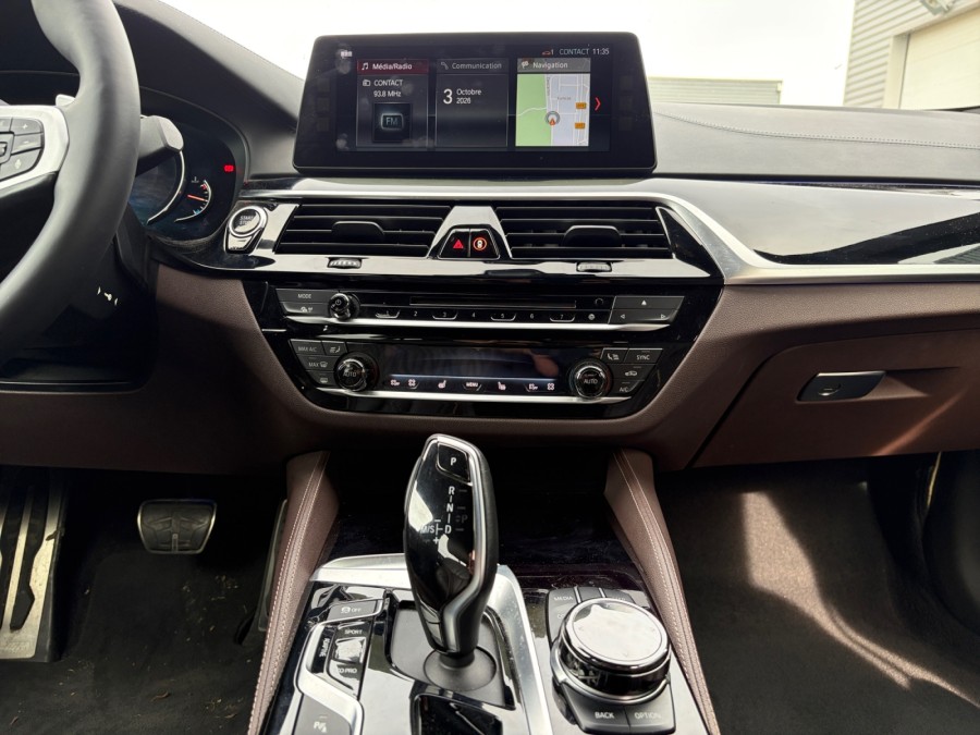 BMW d'occasion SERIE 5 M550iA xDrive 462ch Steptronic de 2017 Saint