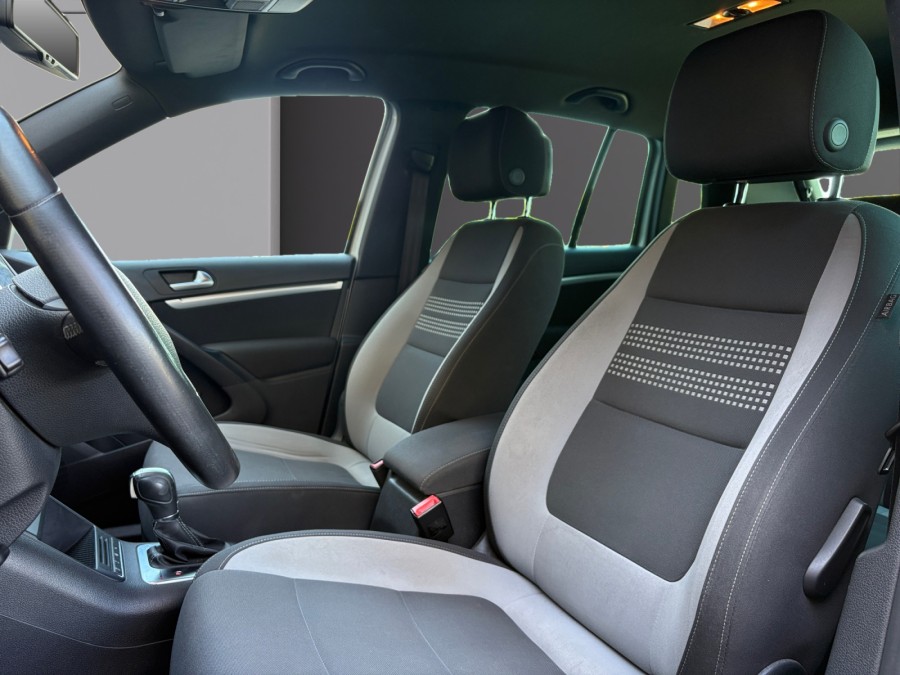 VOLKSWAGEN d'occasion TIGUAN 2 TDI 177 FAP 4MOTION LIFE DSG de 2013