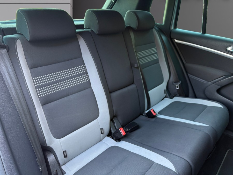 VOLKSWAGEN d'occasion TIGUAN 2 TDI 177 FAP 4MOTION LIFE DSG de 2013