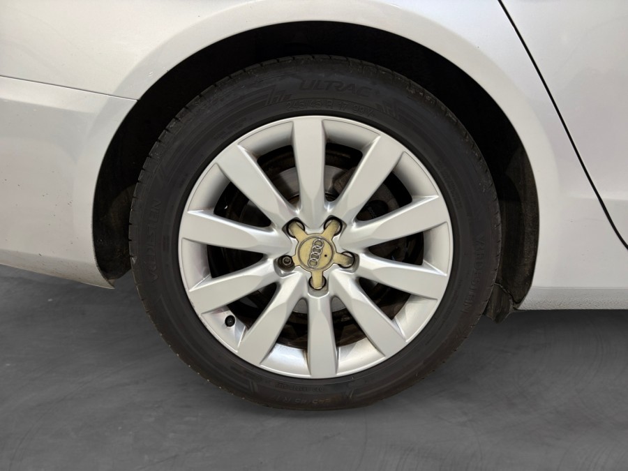 AUDI d'occasion A4 AVANT 2 TFSI 211 QUATTRO  S TRONIC AUTO de 2011