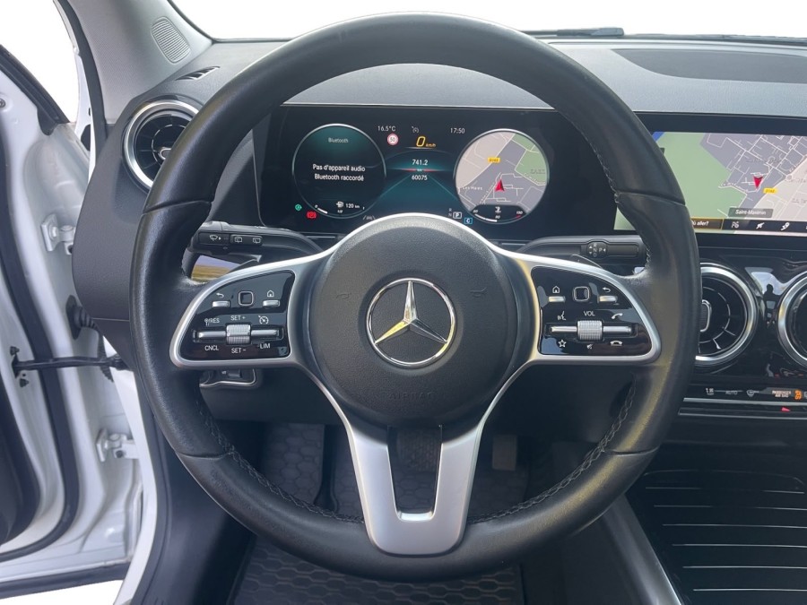 MERCEDES d'occasion CLASSE GLA II GLA 250 4MATIC PROGRESSIVE LINE DCT
