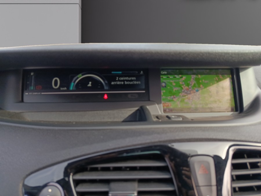 RENAULT d'occasion SCENIC 1.6 DCI 130 LOUNGE de 2014 Evreux (27)﻿