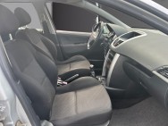 PEUGEOT d'occasion 207 1.6 HDI 90 SERIE 64 de 2009 Coignières (78)﻿