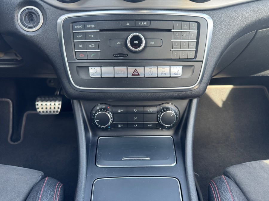 MERCEDES d'occasion CLA 180 Fascination 7G-DCT de 2018 Saint Omer
