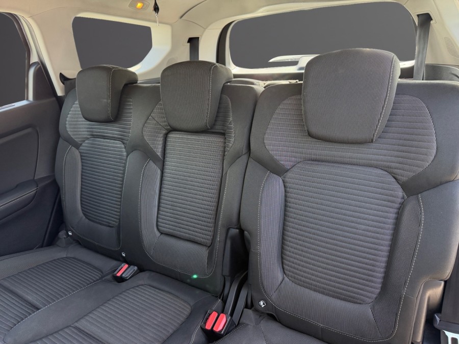RENAULT d'occasion SCENIC 1.5 dCi 110ch Energy Business 7 places de