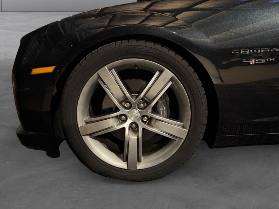 CHEVROLET d'occasion CAMARO 6.2 V8 420 AUTO de 2012 Pau (64)﻿
