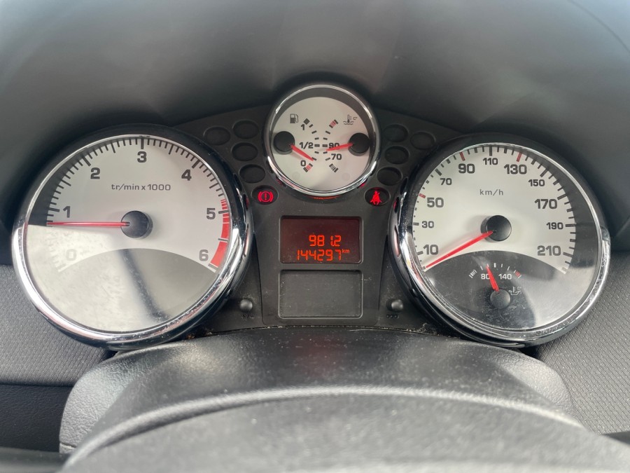 PEUGEOT d'occasion 207 SW 1.6 HDi 90 ch Outdoor de 2009 Royan (17)﻿