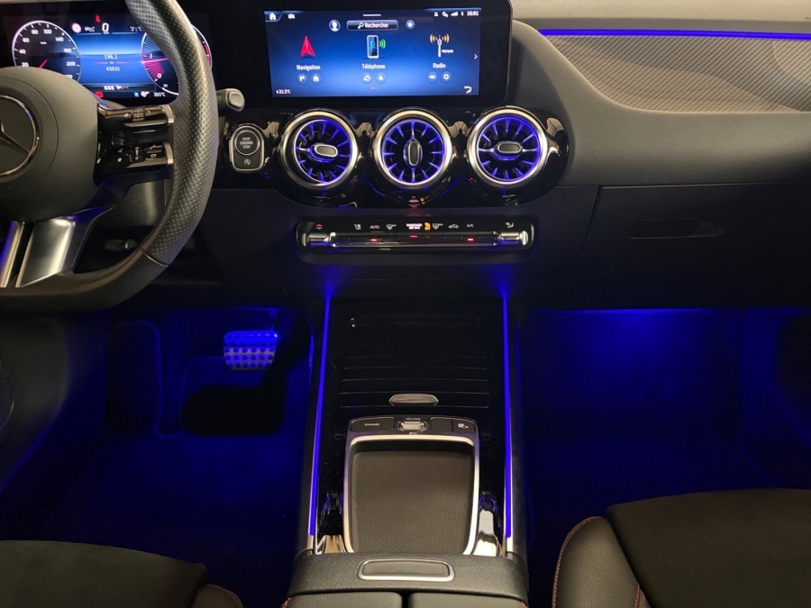 MERCEDES d'occasion GLA 200 D de 2023 Rodez (12)﻿