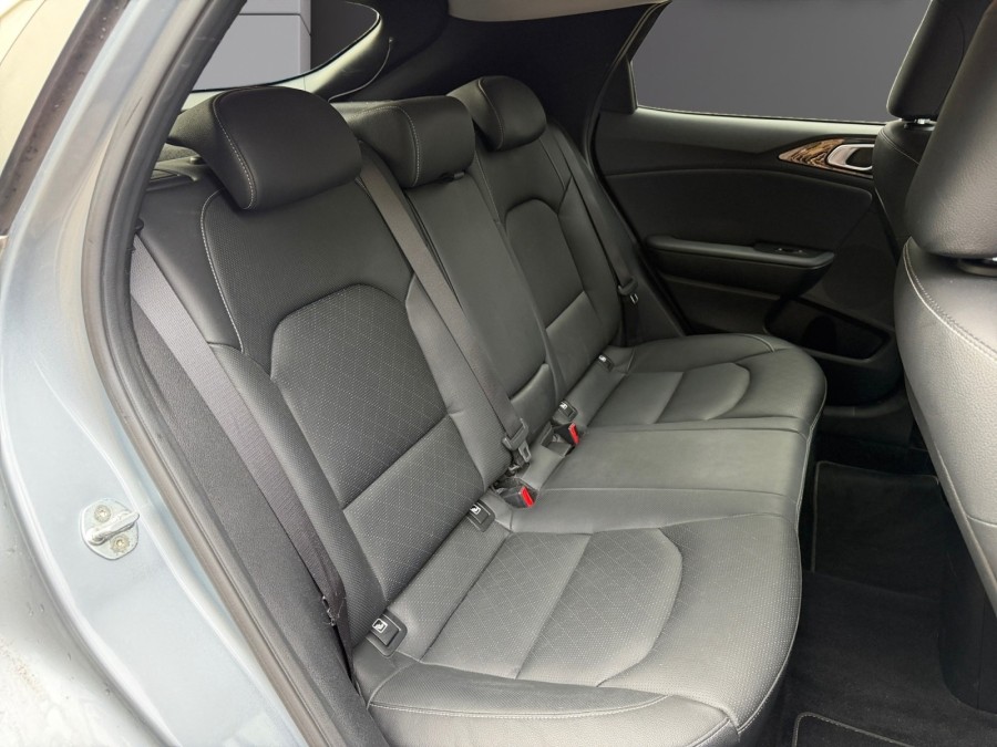 KIA d'occasion CEED XCEED 1.5 T-GDI 160 PREMIUM DCT de 2022 Nîmes