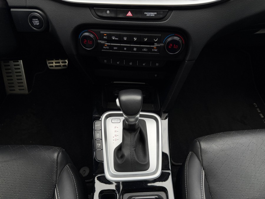 KIA d'occasion CEED XCEED 1.5 T-GDI 160 PREMIUM DCT de 2022 Nîmes