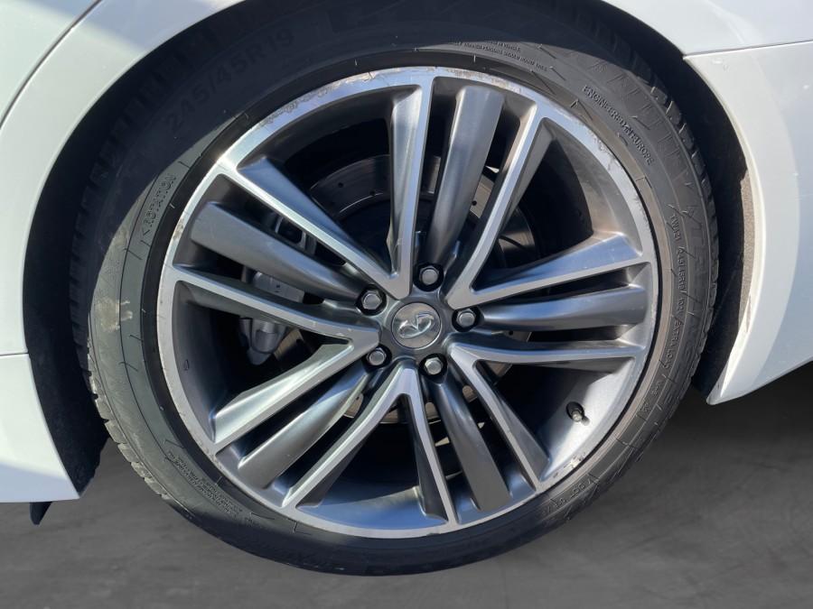 INFINITI d'occasion Q50 HYBRID Sport Tech AWD de 2016 Genevois (74)﻿