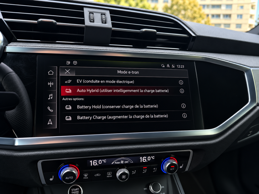 AUDI d'occasion Q3 45 TFSI e 245ch S line S tronic 6 de 2024