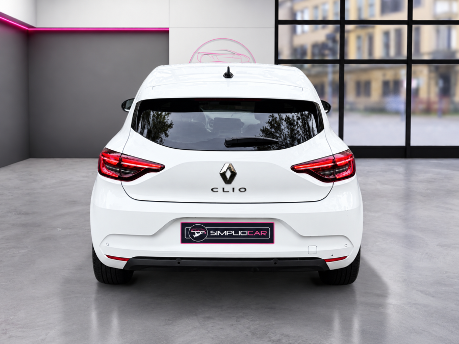 RENAULT d'occasion CLIO 1.6 E-Tech 145ch full hybrid Evolution de