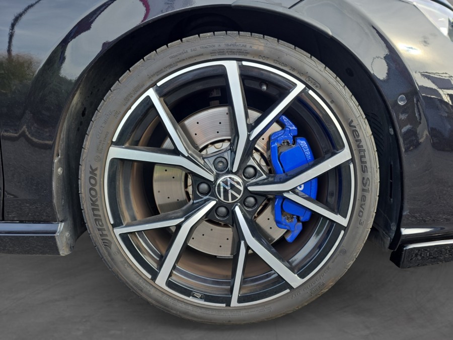 VOLKSWAGEN d'occasion GOLF VIII 2 TSI 320 R DSG AUTO de 2022 Beauvais