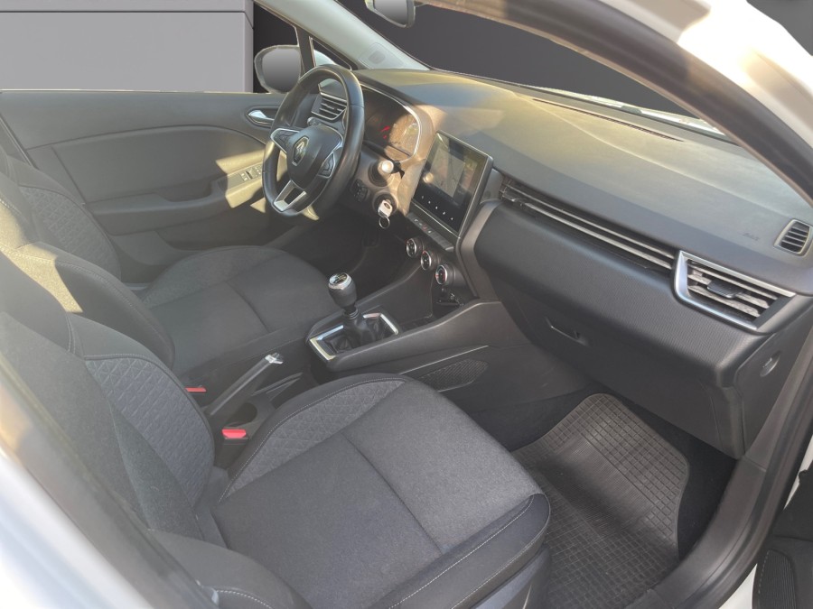 RENAULT d'occasion CLIO 1.0 TCe 100ch Business de 2020 Royan (17)﻿