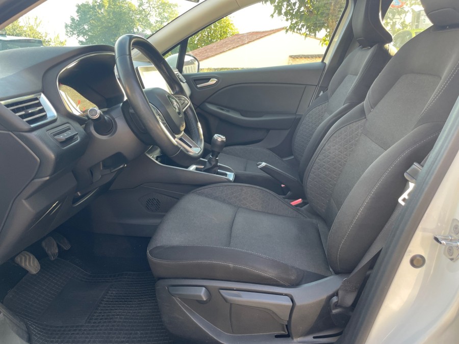 RENAULT d'occasion CLIO 1.0 TCe 100ch Business de 2020 Royan (17)﻿