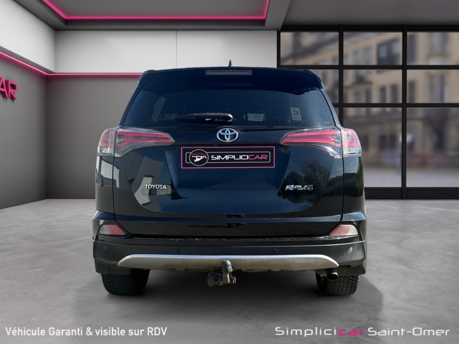 TOYOTA d'occasion RAV4 143 D-4D 2WD LOUNGE de 2017 Saint Omer (62)﻿