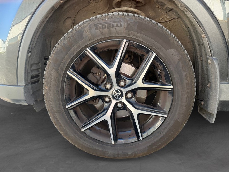 TOYOTA d'occasion RAV4 143 D-4D 2WD LOUNGE de 2017 Saint Omer (62)﻿
