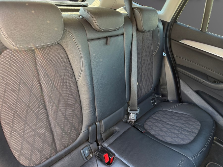 BMW d'occasion X1 sDrive18dA 150ch xLine de 2019 Orleans (45)﻿