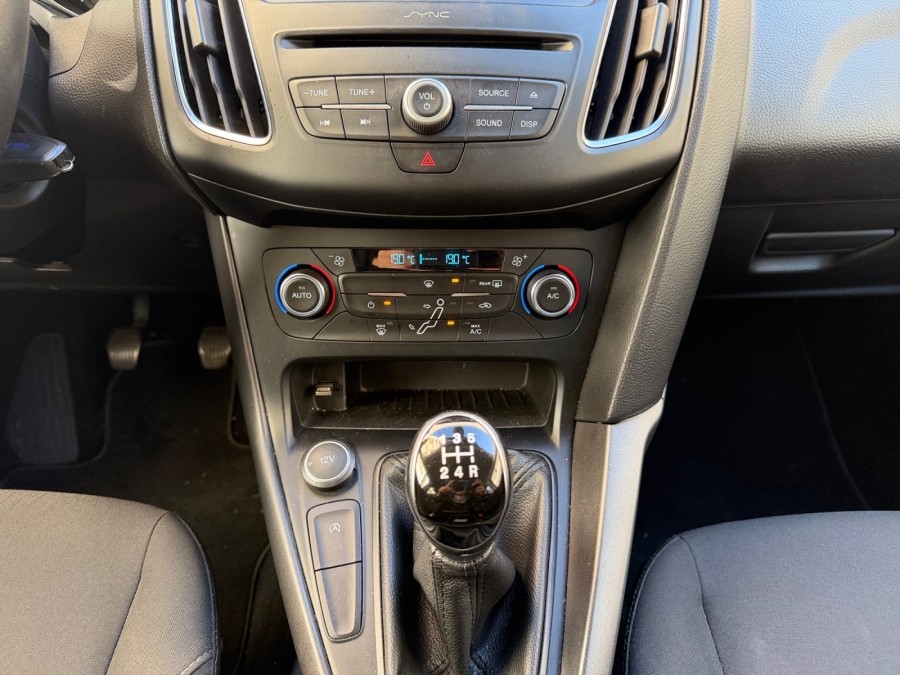 FORD d'occasion FOCUS III 1 SCTI 100 ECOBOOST TREND de 2018 Le Raincy