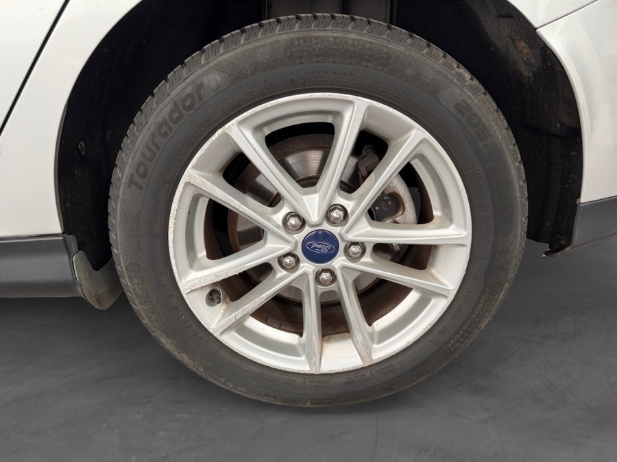 FORD d'occasion FOCUS III 1 SCTI 100 ECOBOOST TREND de 2018 Le Raincy