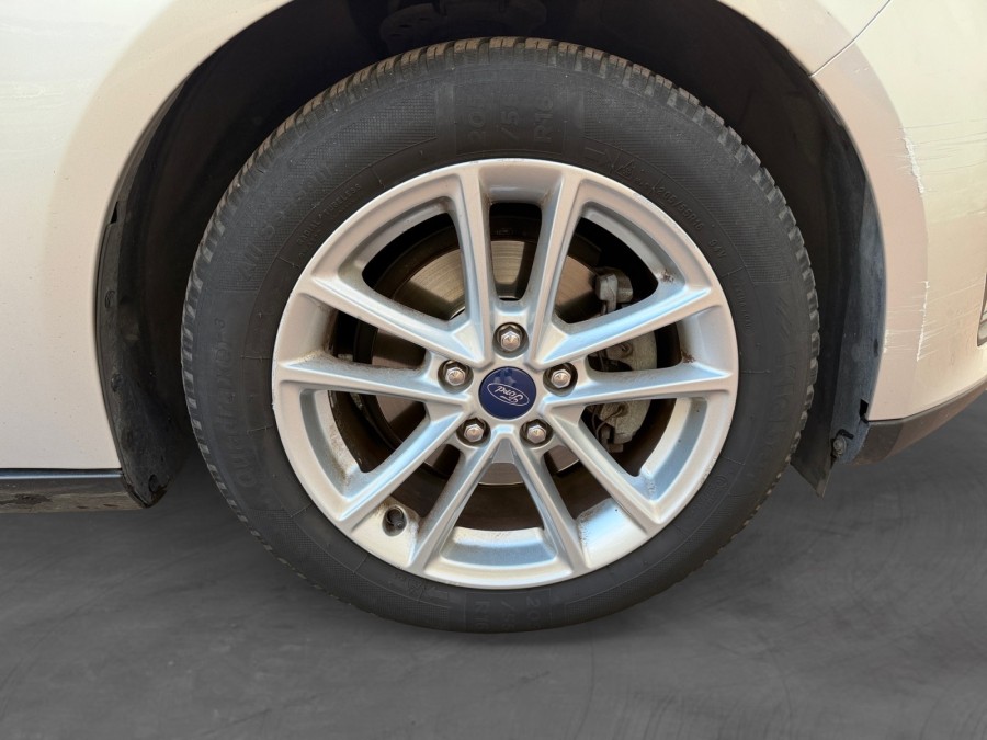 FORD d'occasion FOCUS III 1 SCTI 100 ECOBOOST TREND de 2018 Le Raincy
