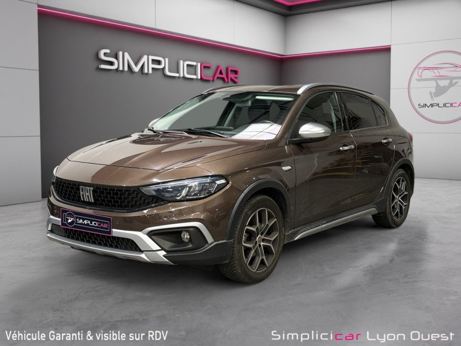 FIAT d'occasion TIPO CROSS 1.0 FIREFLY TURBO 100 PLUS de 2021 Lyon