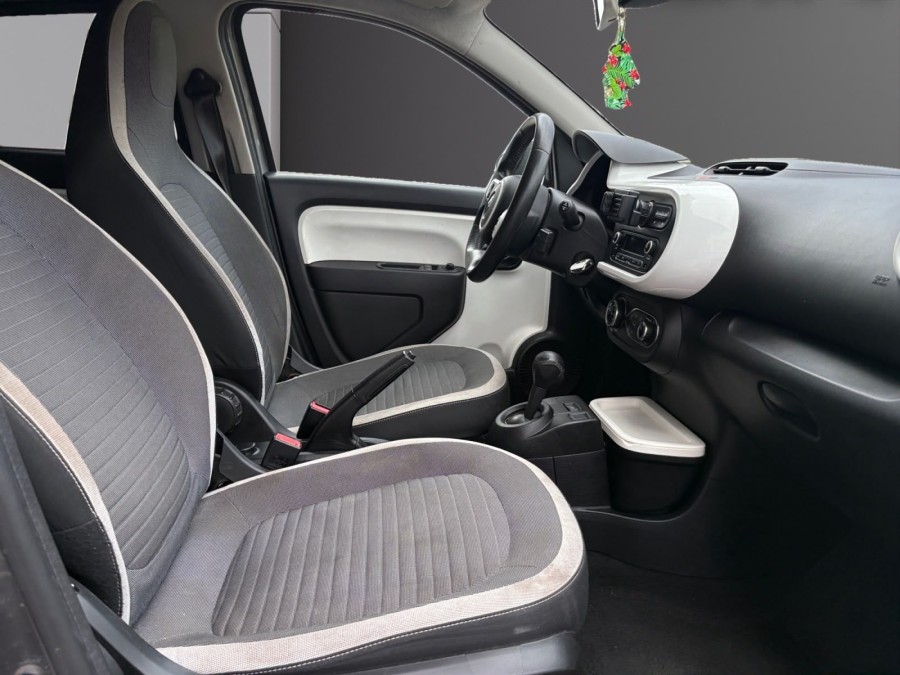 RENAULT d'occasion TWINGO 0.9 TCe 90ch Cosmic EDC de 2015 Nice (06)﻿