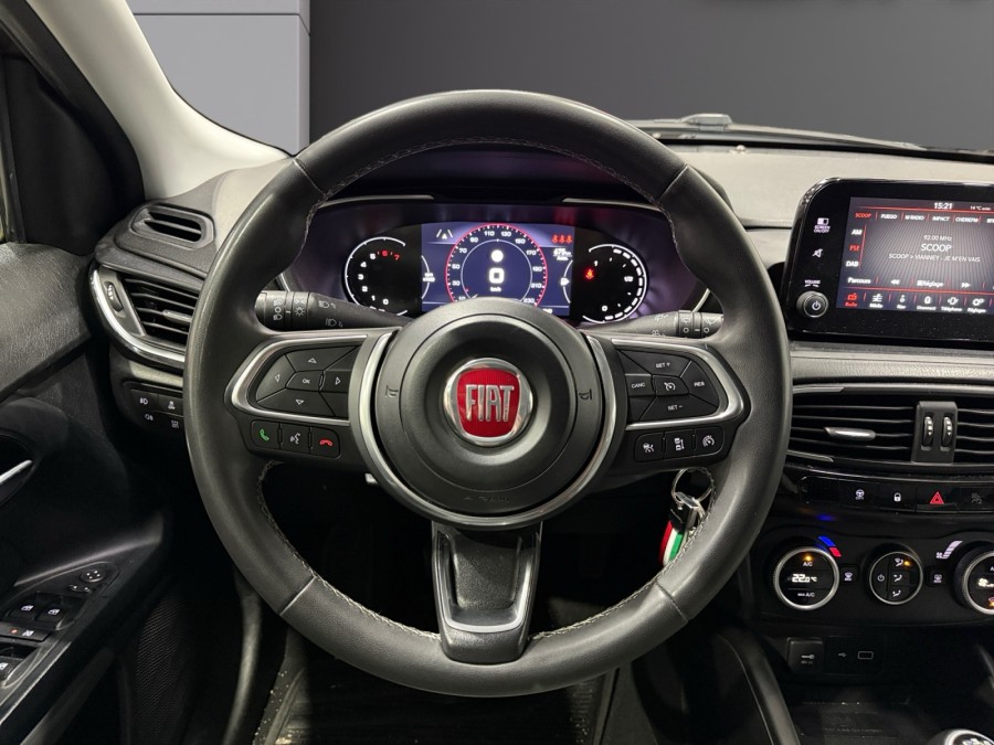 FIAT d'occasion TIPO CROSS 1.0 FIREFLY TURBO 100 PLUS de 2021 Lyon