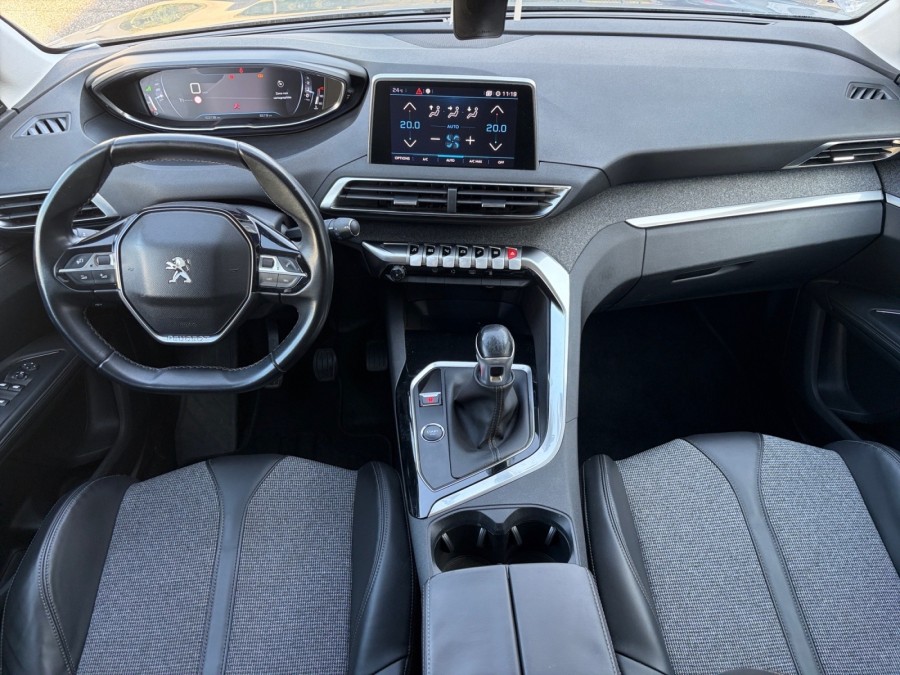PEUGEOT d'occasion 5008 II 1.2 PURETECH 130 Allure de 2018 Lyon St