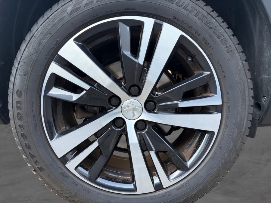 PEUGEOT d'occasion 5008 II 1.2 PURETECH 130 Allure de 2018 Lyon St