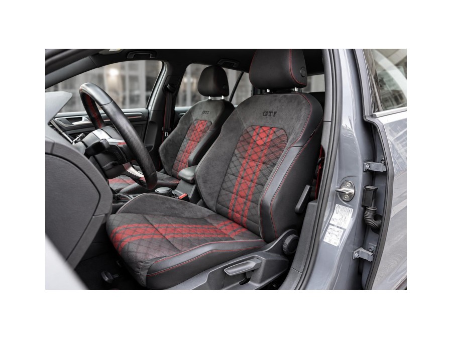 VOLKSWAGEN d'occasion GOLF VII 2 TSI 290 GTI TCR DSG AUTO de 2019