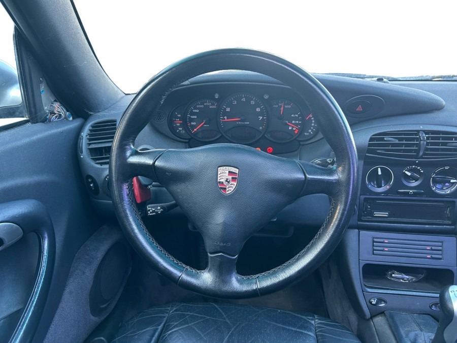 PORSCHE d'occasion 911 300ch Carrera BV6 de 1998 Méry Sur Oise (95)﻿