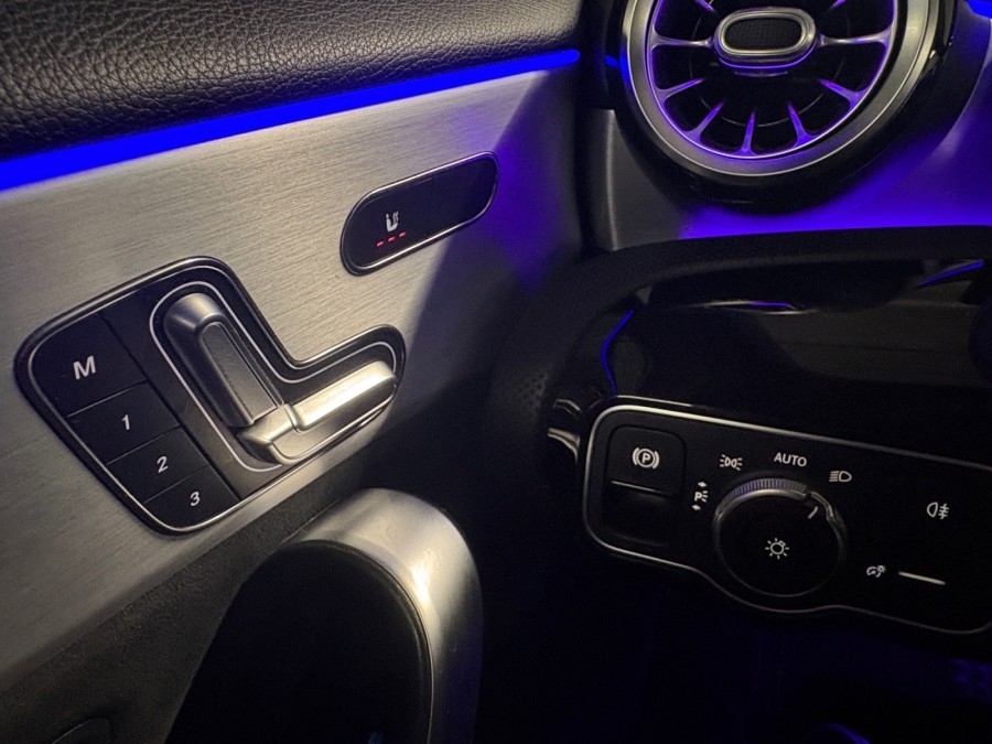 MERCEDES d'occasion CLASSE A A200 AMG LINE 7G-DCT de 2020 Lyon St