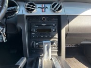 FORD d'occasion MUSTANG 4.6 V8 GT AUTO IMPORTE de 2006 Orleans (45)﻿
