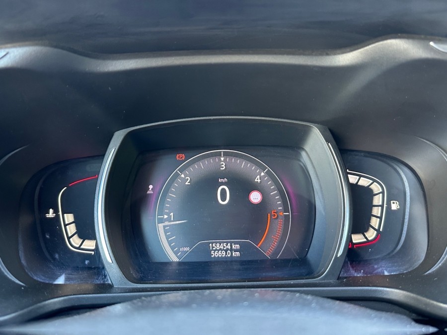 RENAULT d'occasion KADJAR 1.6 DCI 130 BUSINESS de 2015 Salon de