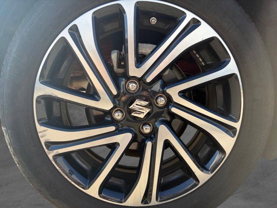 SUZUKI d'occasion SWIFT 1.2 DUALJET HYBRID PRIVILEGE de 2023 Lyon St