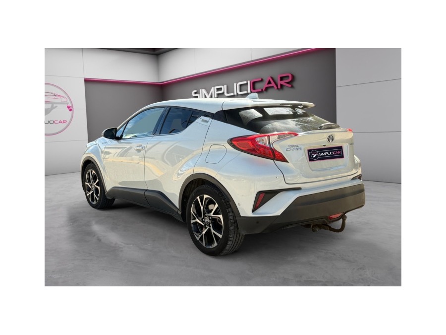 TOYOTA d'occasion C-HR 1.8 122H DYNAMIC de 2019 La Ciotat (13)﻿