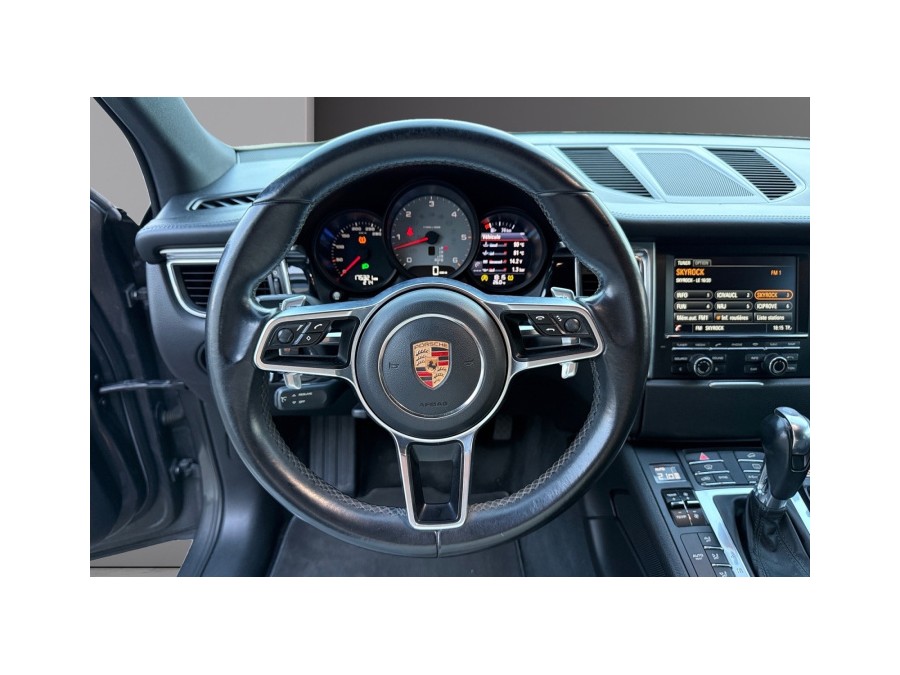 PORSCHE d'occasion MACAN 3 V6 D 258 S PDK AUTO de 2014 La Ciotat (13)﻿