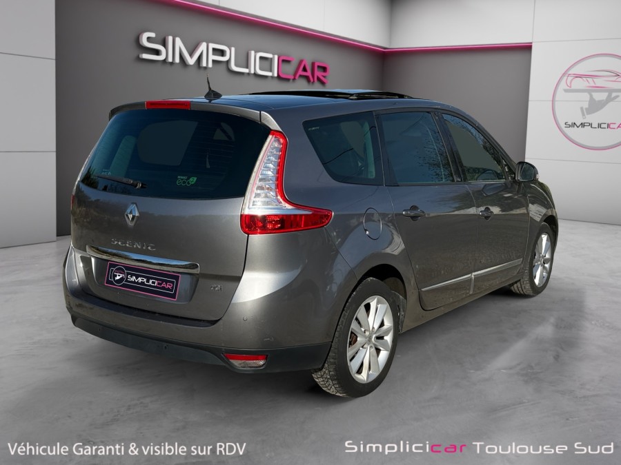 RENAULT d'occasion SCENIC 1.6 dCi 130ch energy Initiale eco² 7 places