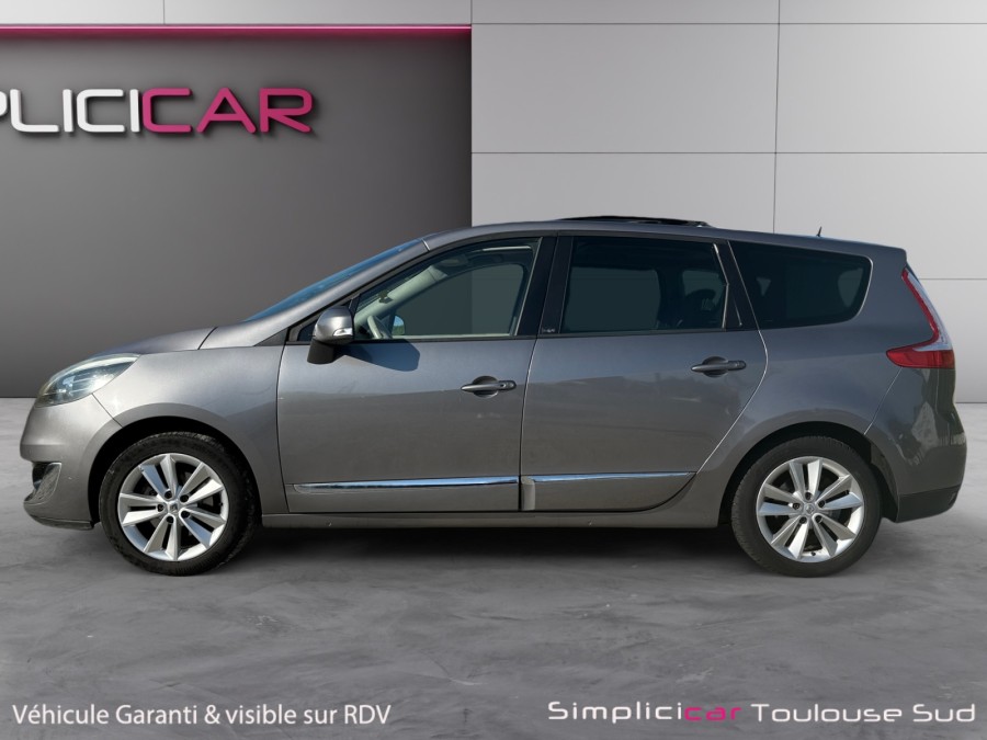 RENAULT d'occasion SCENIC 1.6 dCi 130ch energy Initiale eco² 7 places