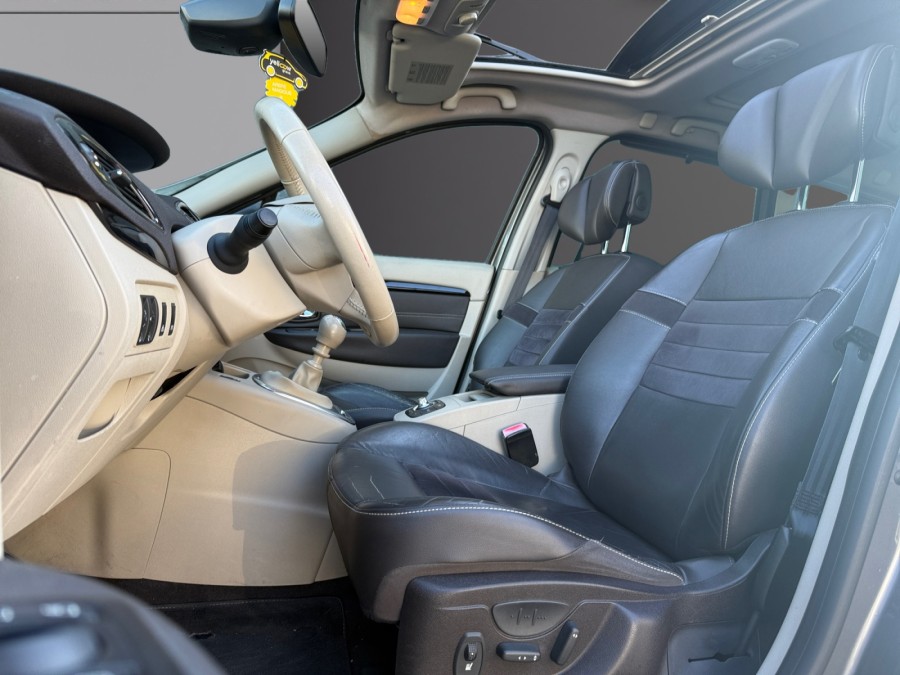 RENAULT d'occasion SCENIC 1.6 dCi 130ch energy Initiale eco² 7 places