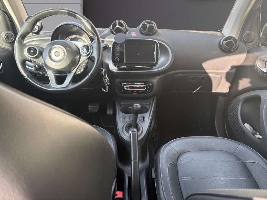 SMART d'occasion FORTWO 1.0 71 COUPE PRIME de 2017 Nice (06)﻿