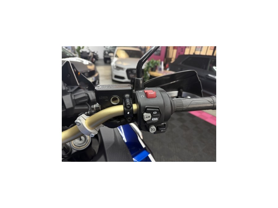HONDA d'occasion CRF1100 AFRICA TWIN de 2023 Reims Tinqueux (51)﻿