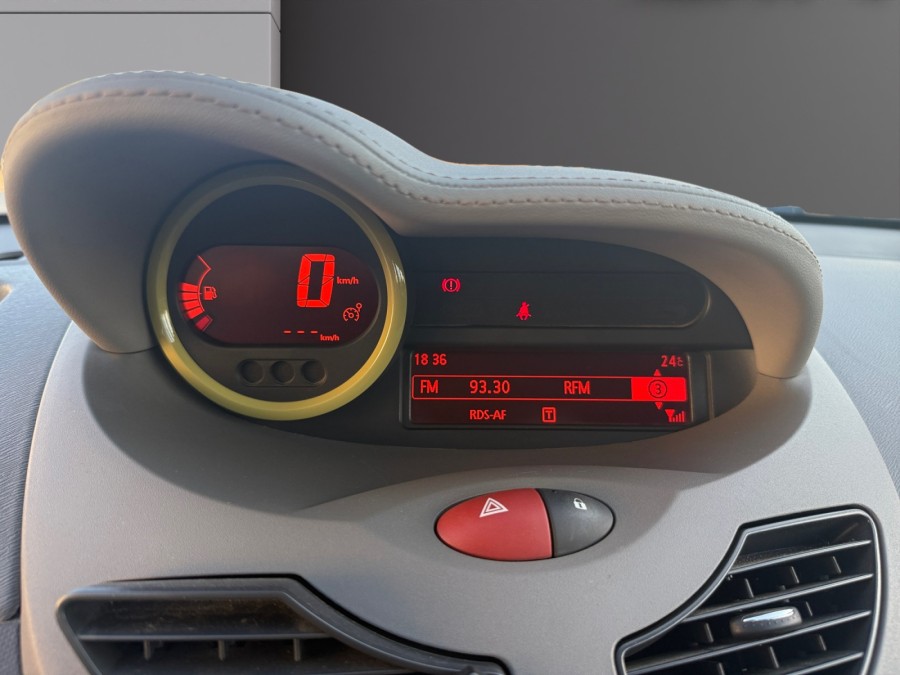 RENAULT d'occasion TWINGO 1.5 dCi 85ch Privilège eco² de 2012 Orleans