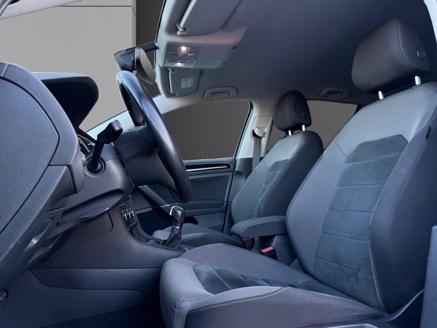 VOLKSWAGEN d'occasion GOLF VII 2 TDI 150  DSG AUTO de 2018 Soissons