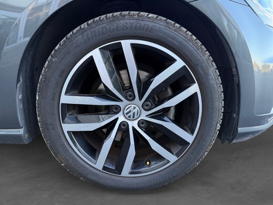VOLKSWAGEN d'occasion GOLF VII 2 TDI 150  DSG AUTO de 2018 Soissons